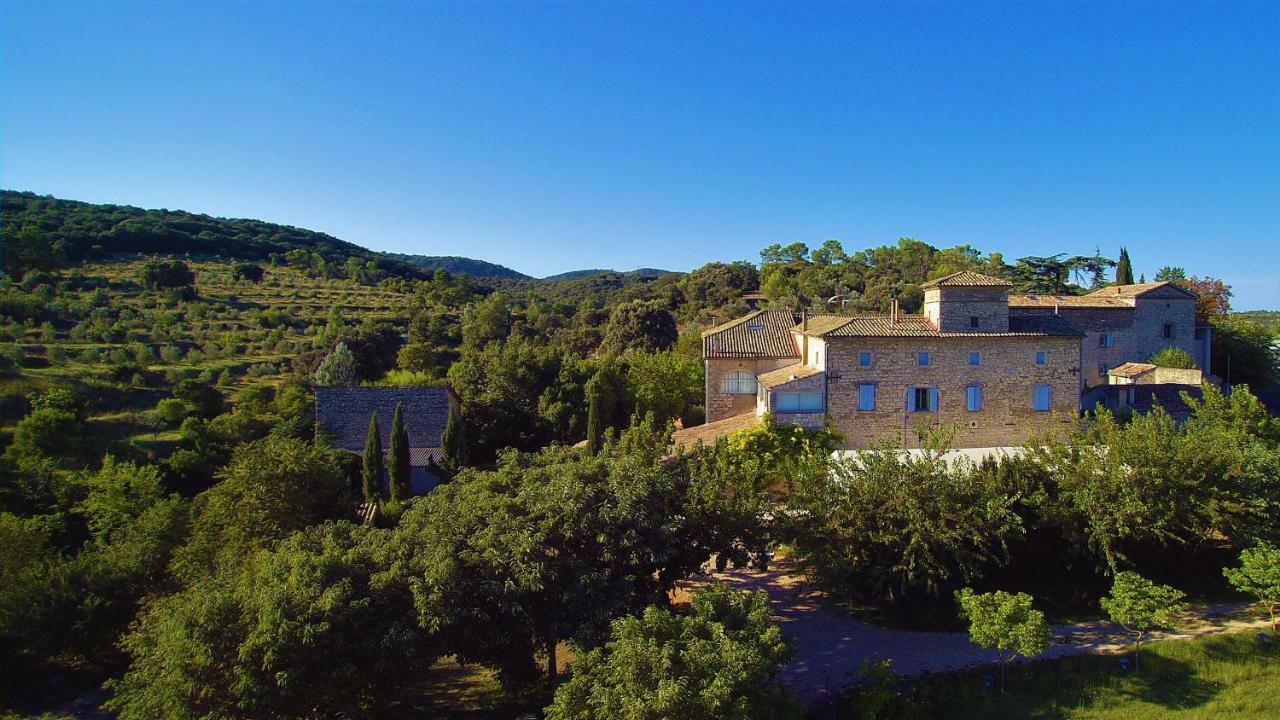 Les Jardins Du Mas Evesque Bed & Breakfast Rousson  Eksteriør bilde